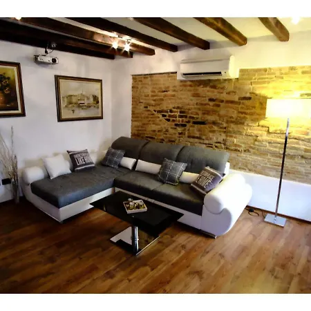 Apartment Oscar *